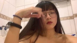 JAV HD: Bé Kính Cận Bóp Vú Nhà Tắm - Phim Sex Học Sinh Nhật