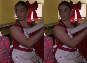 Phim Sex Âu Mỹ: Gianna Dior bị bố dượng giả Santa chịch